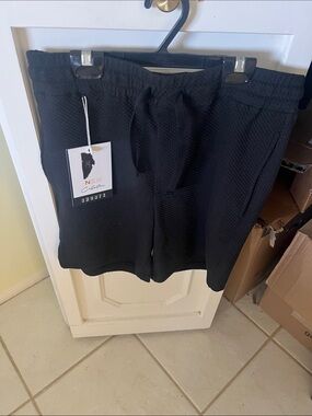 Denim & Flower Black Textured Drawstring Athletic Shorts